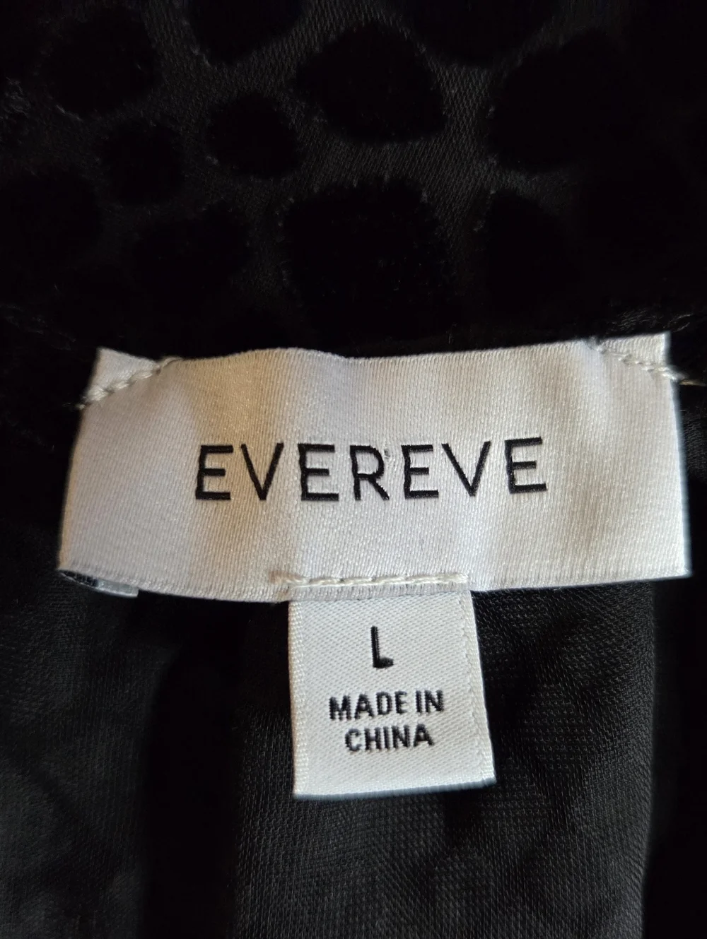 EVEREVE Arlo Black Velvet Burnout Sheer Top V Neckline Large - Picture 5 of 6